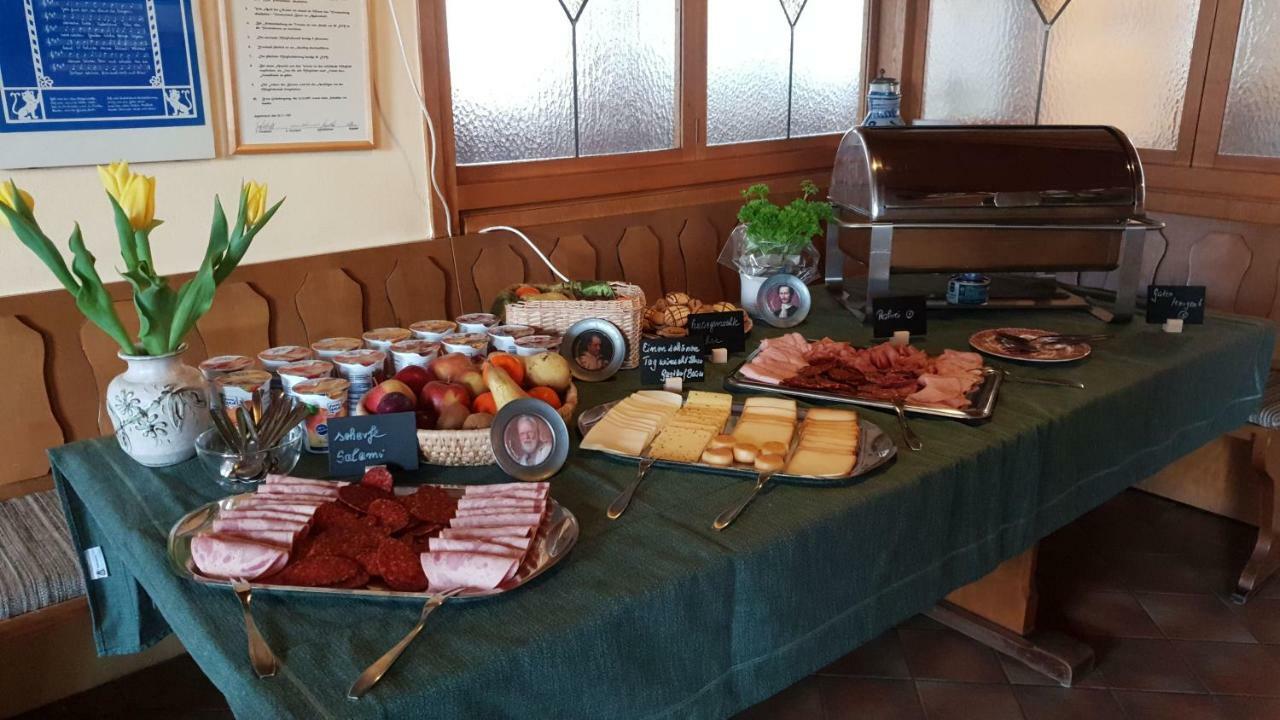 Pension Elsendorf Екстериор снимка